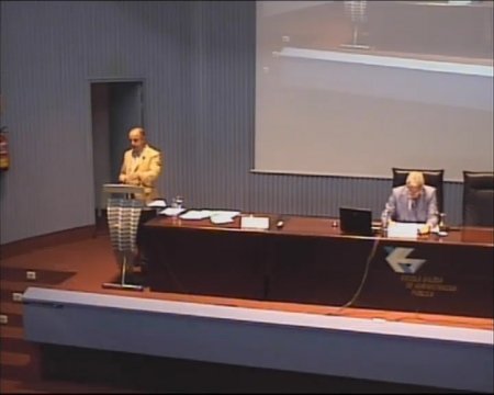  O persoal docente "profesional" do curso de formaci&oacute;n e a metodolox&iacute;a que se vai empregar 